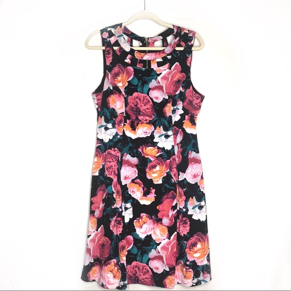Eliza J Dresses & Skirts - 🎉 Host Pick 11/13 🎉 Eliza J summer color floral dress - Size 12